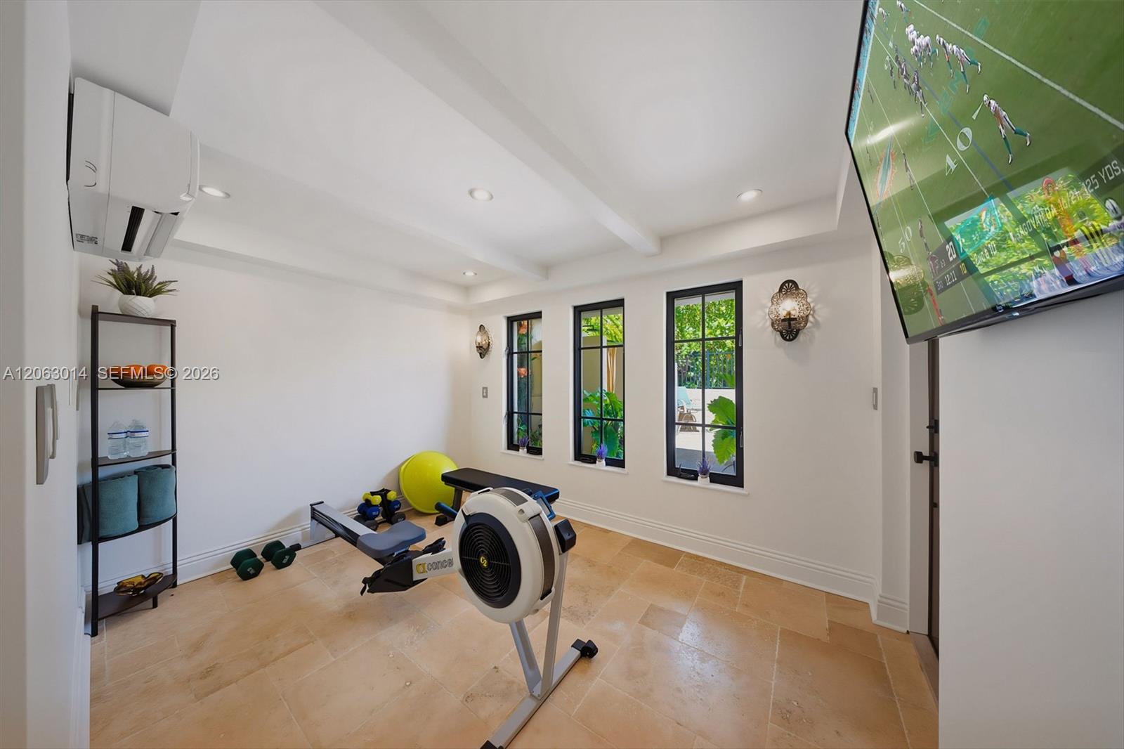 A12063014 Property Photo 77