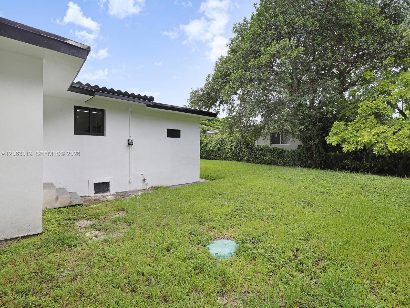 8635 N Miami Avenue Property Photo 38