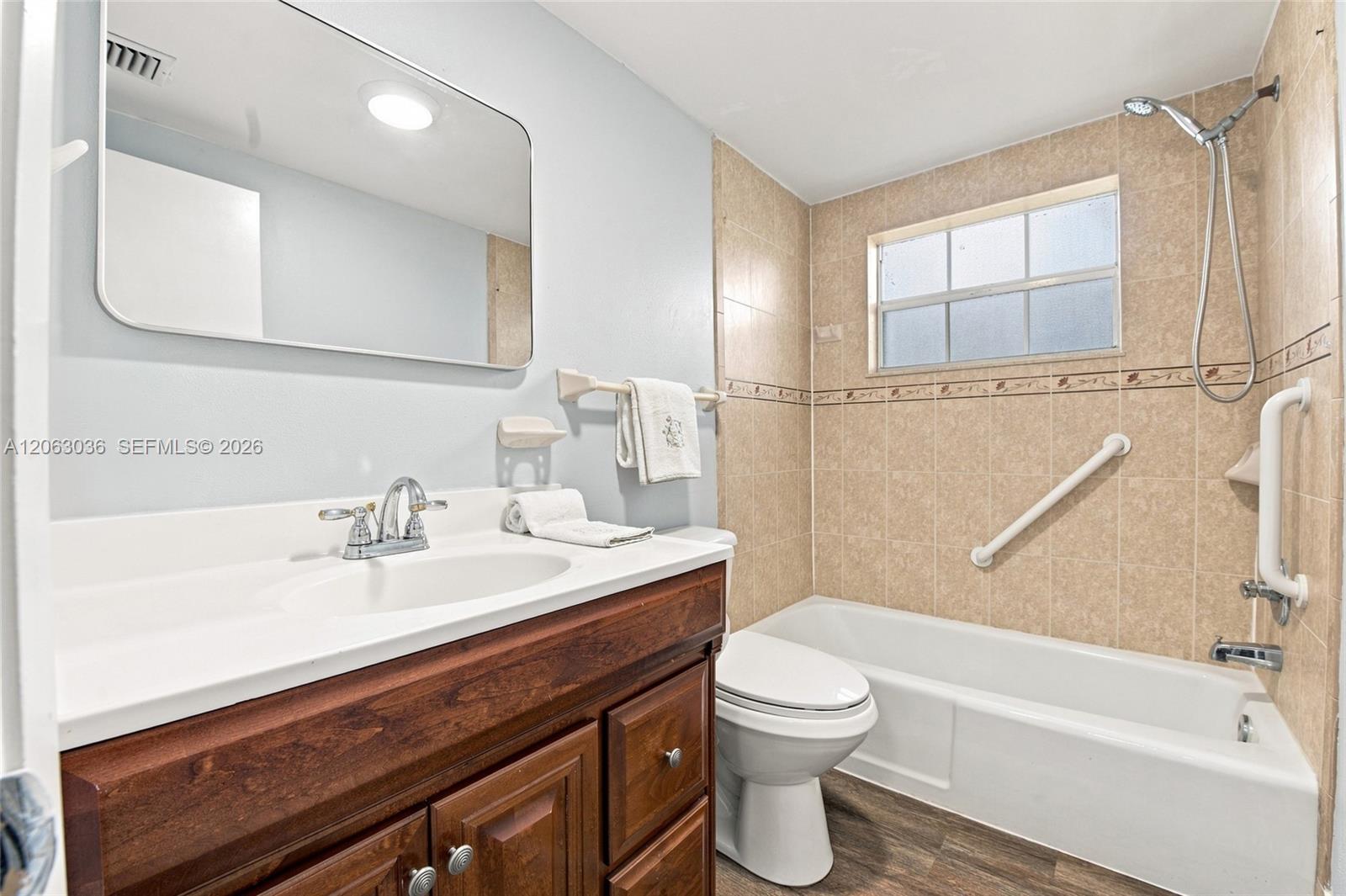 4141 Nw 44th Avenue 217 Property Photo 21