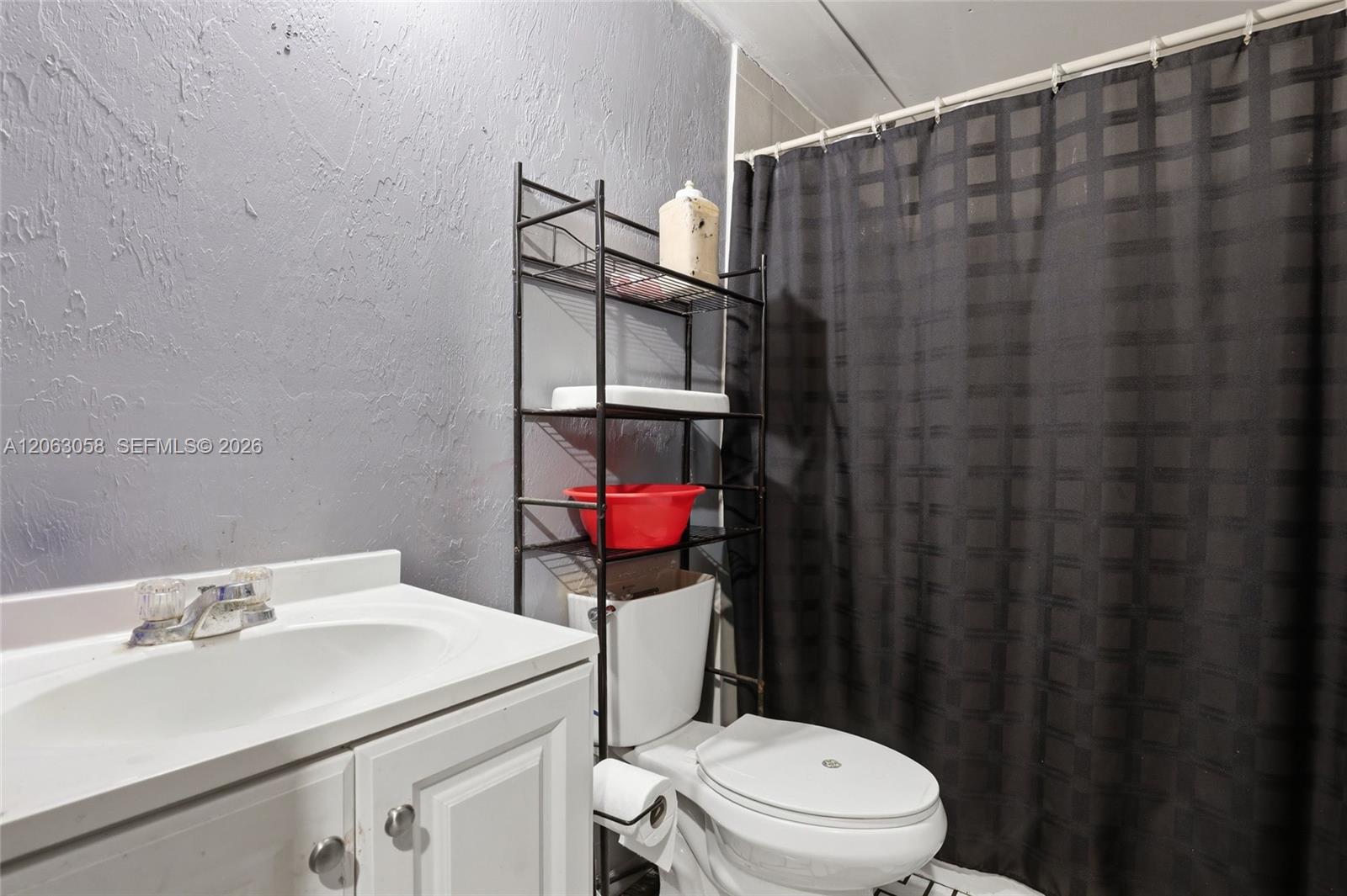 1004 Kentucky Property Photo 12