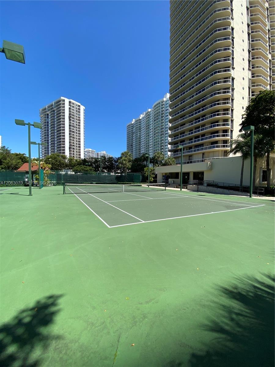 A12063070 Property Photo 34