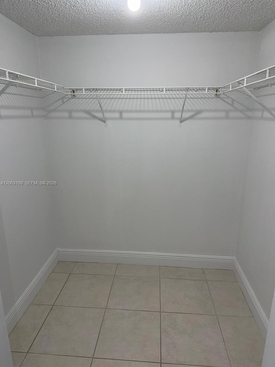 A12063109 Property Photo 9