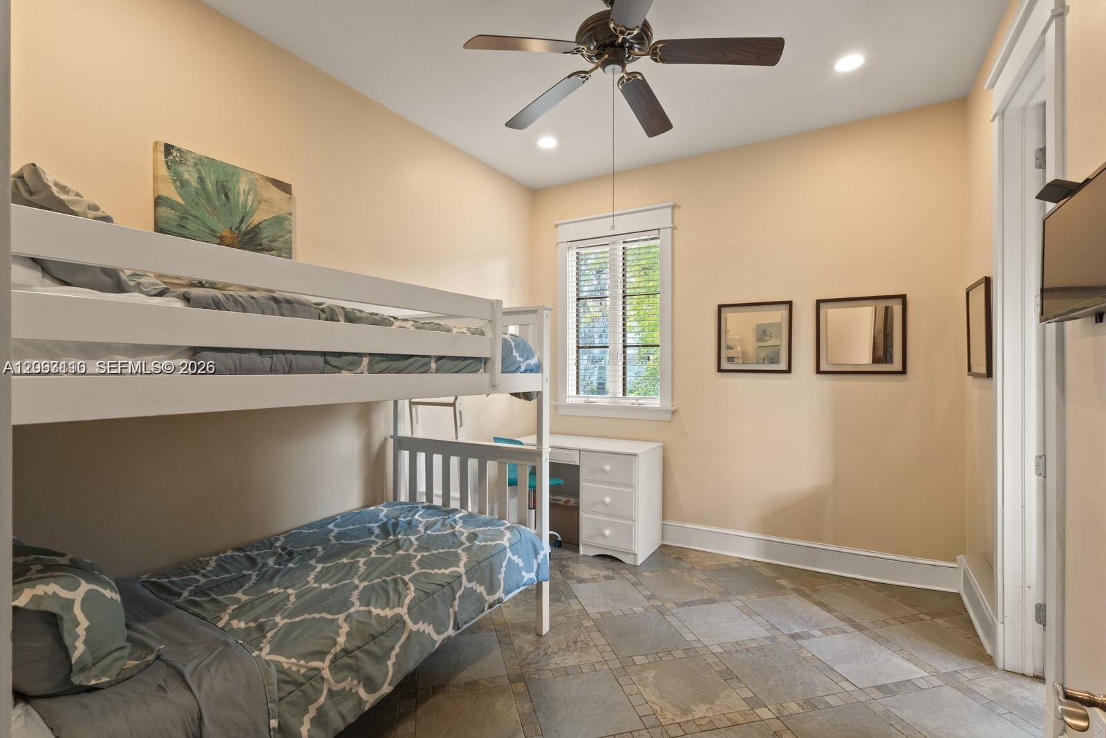 685 Harbor Lane Property Photo 41