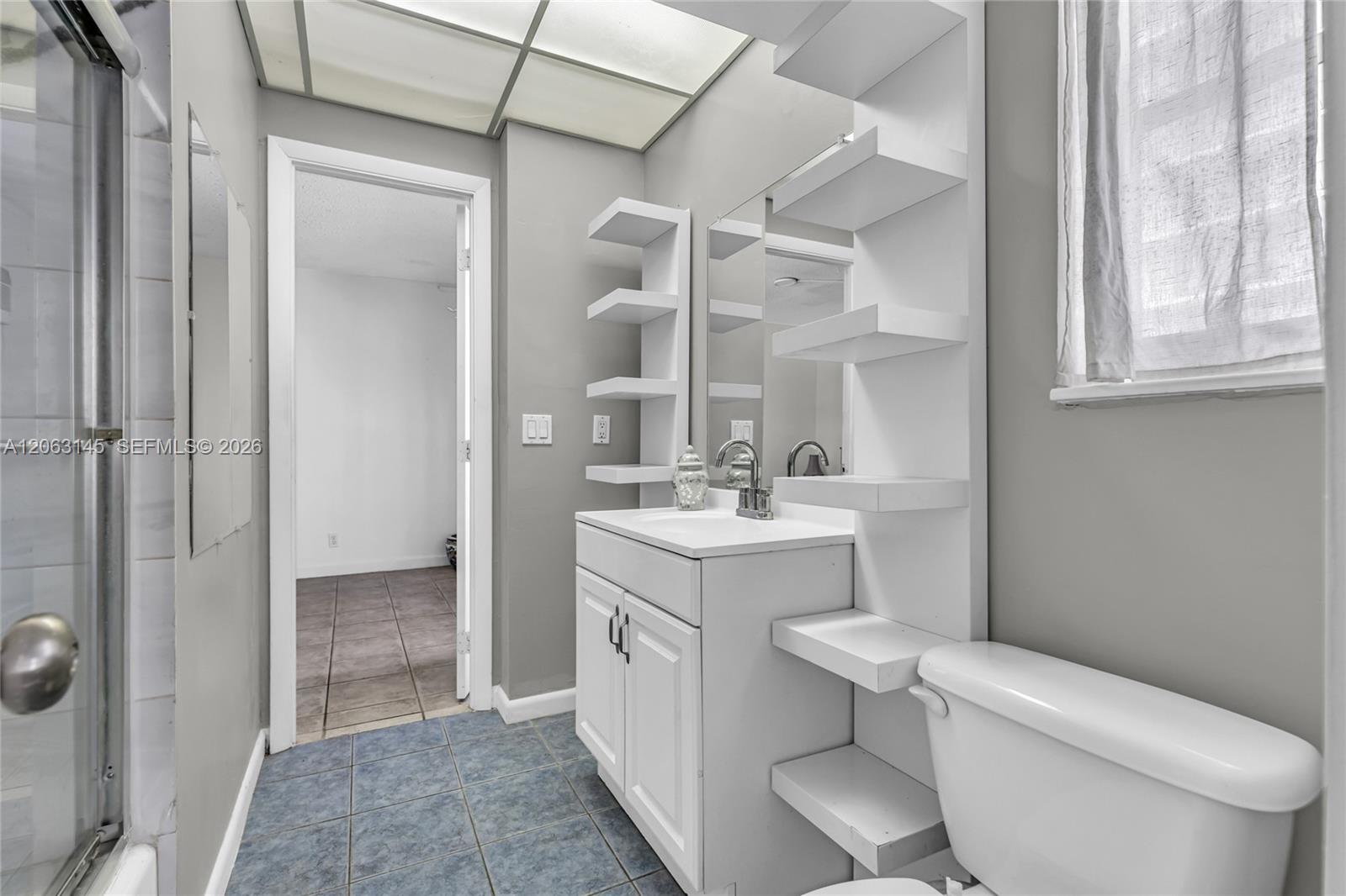 200 S Birch Road 1015 Property Photo 20