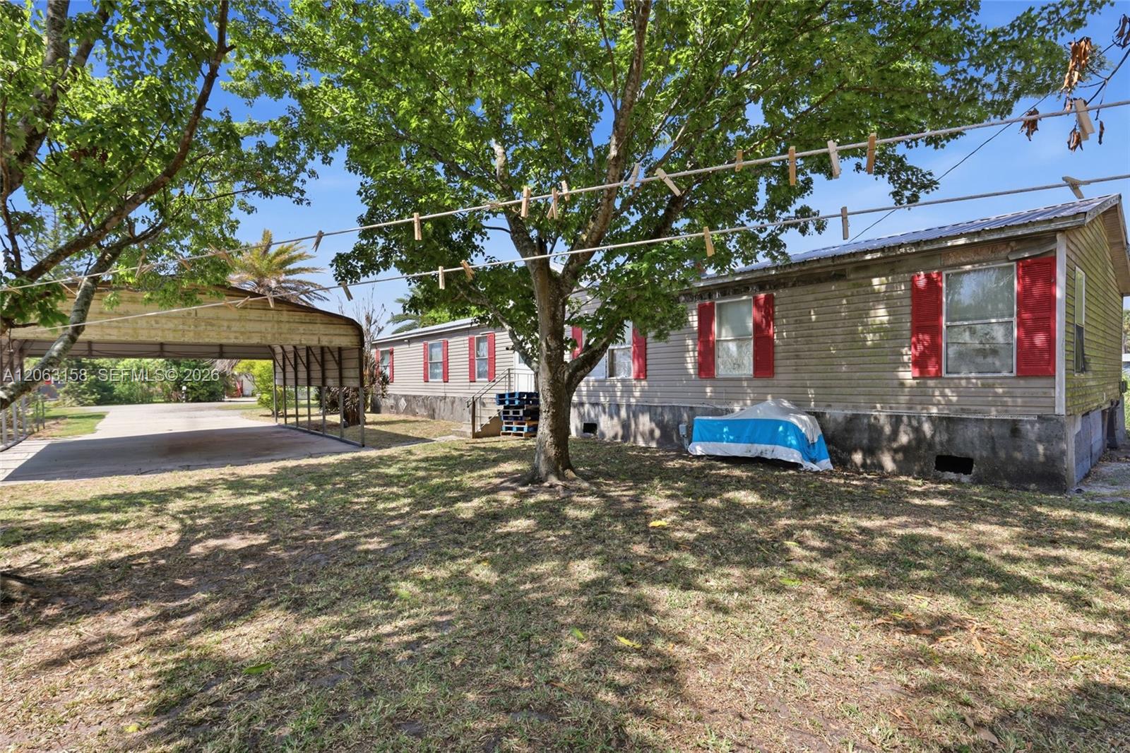 A12063158 Property Photo 2