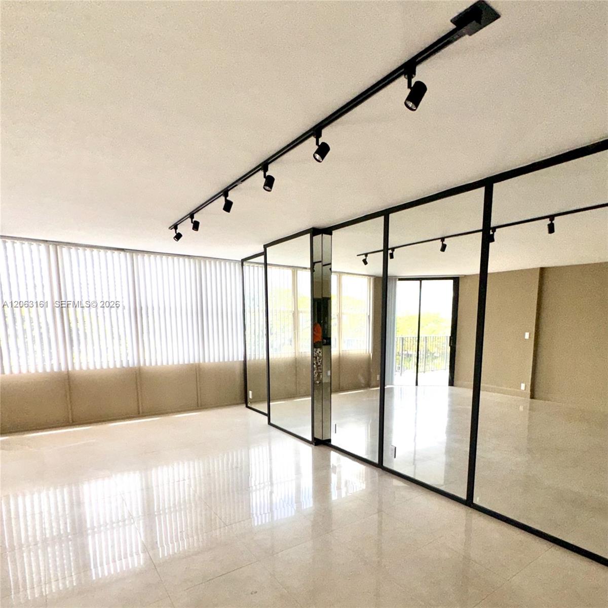 1901 Brickell Avenue B512 Property Photo 5