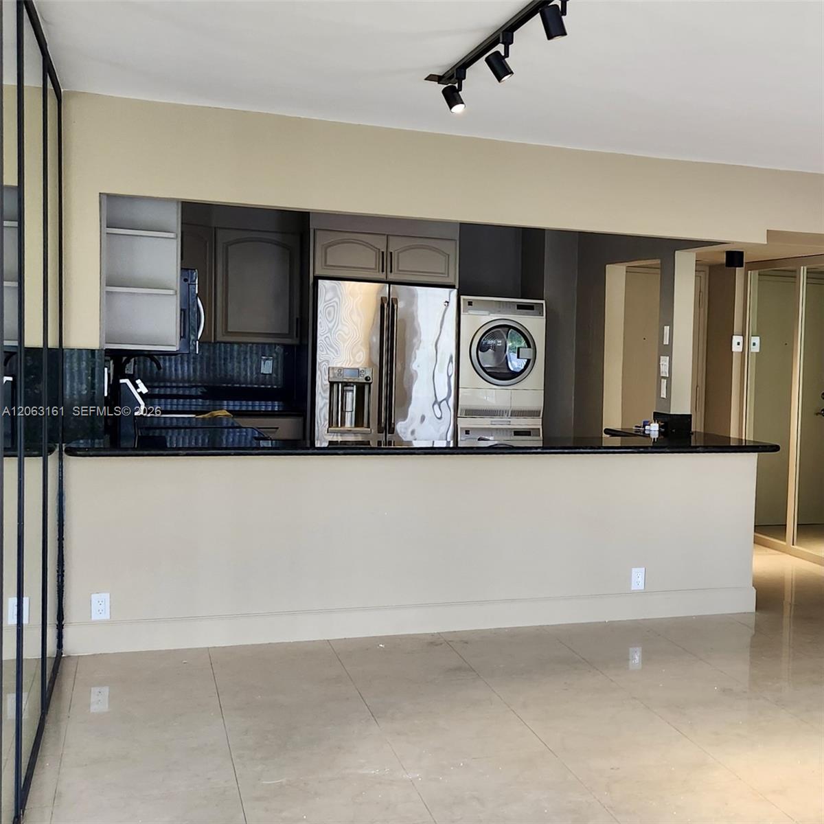 1901 Brickell Avenue B512 Property Photo 10