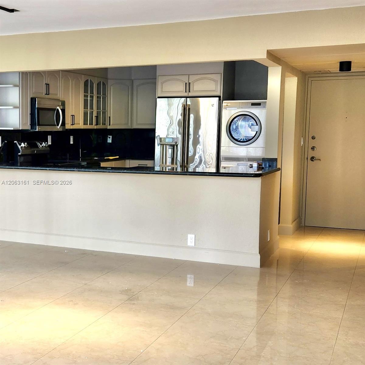 1901 Brickell Avenue B512 Property Photo 11