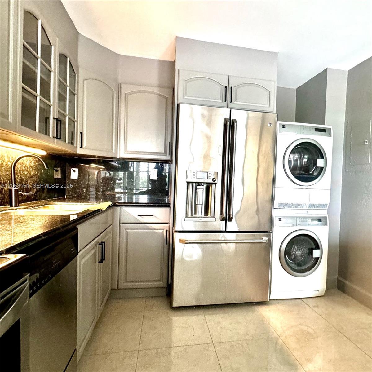 1901 Brickell Avenue B512 Property Photo 15