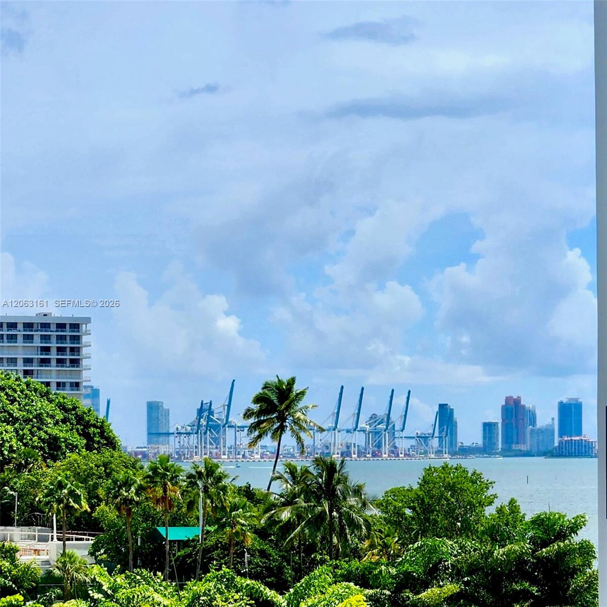 1901 Brickell Avenue B512 Property Photo 33