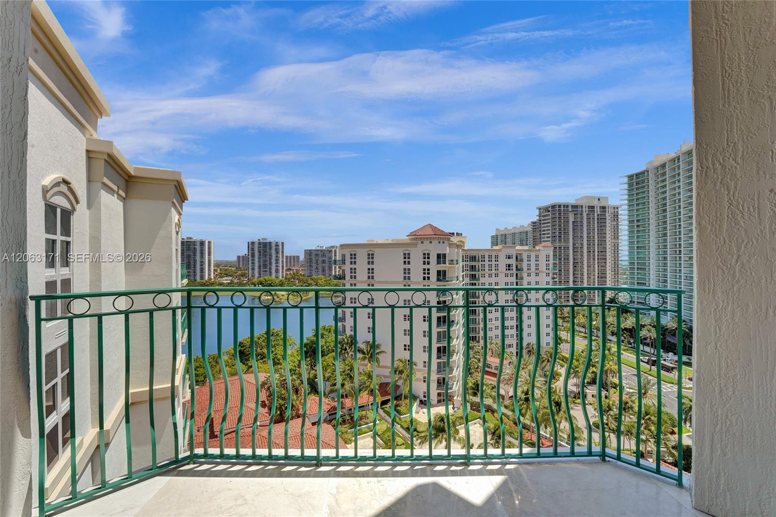 19900 E Country Club Drive Ts16 Property Photo 37
