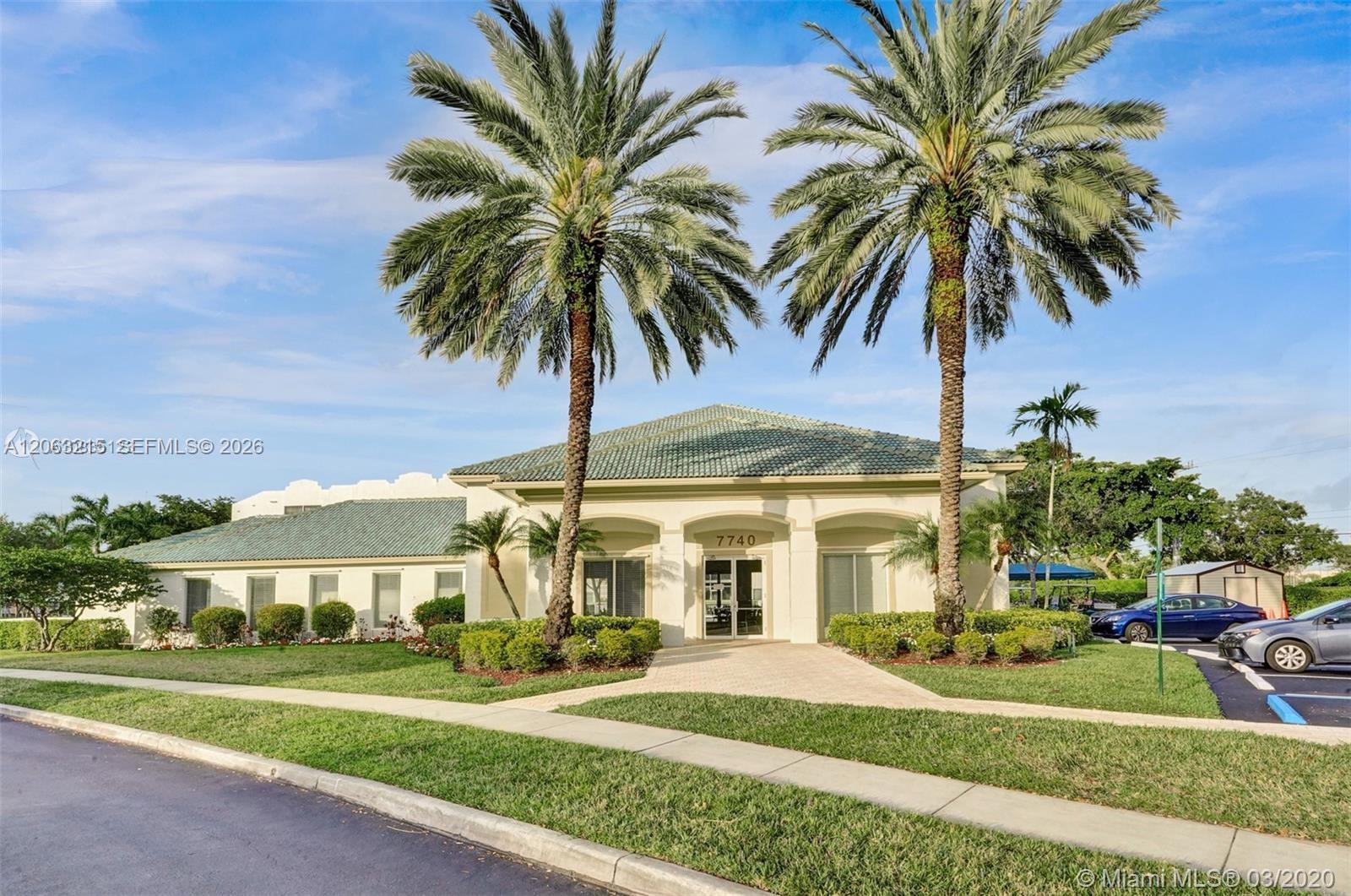 7611 Southampton Terrace 409 Property Photo 55