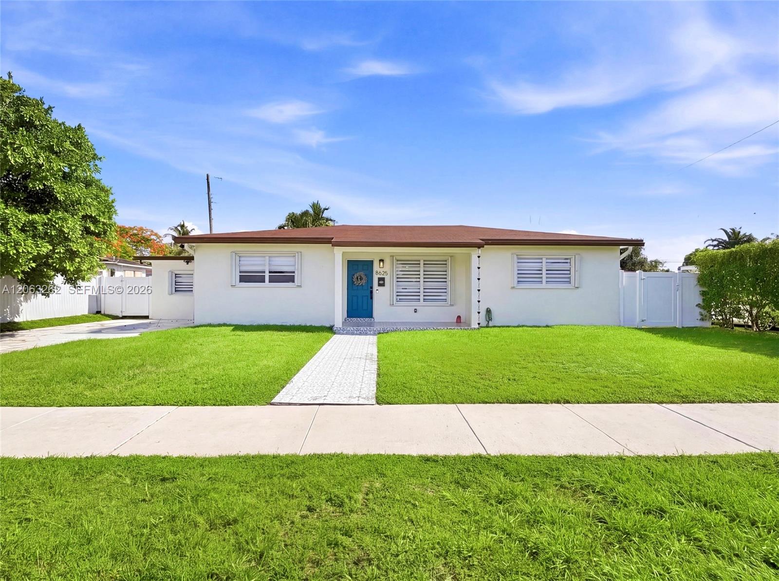 8625 SW 42nd Street Property Photo 1