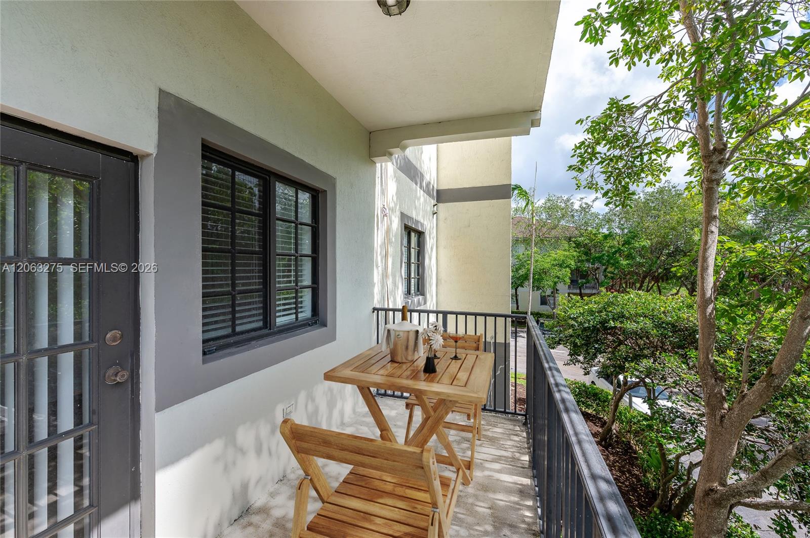 2851 Riverside Drive 207-n Property Photo 26