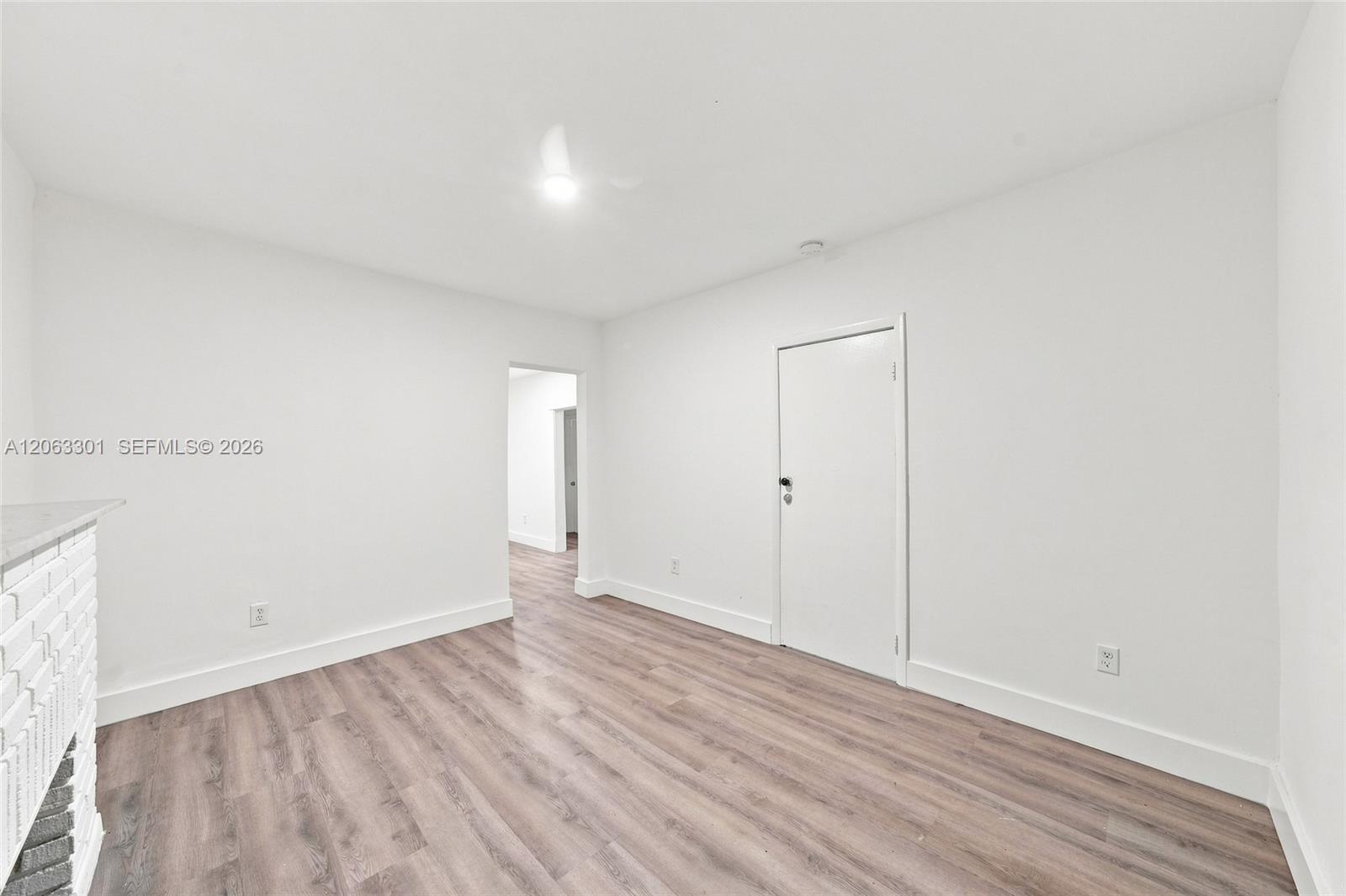 128 Nw 9th Avenue 1 Property Photo 9