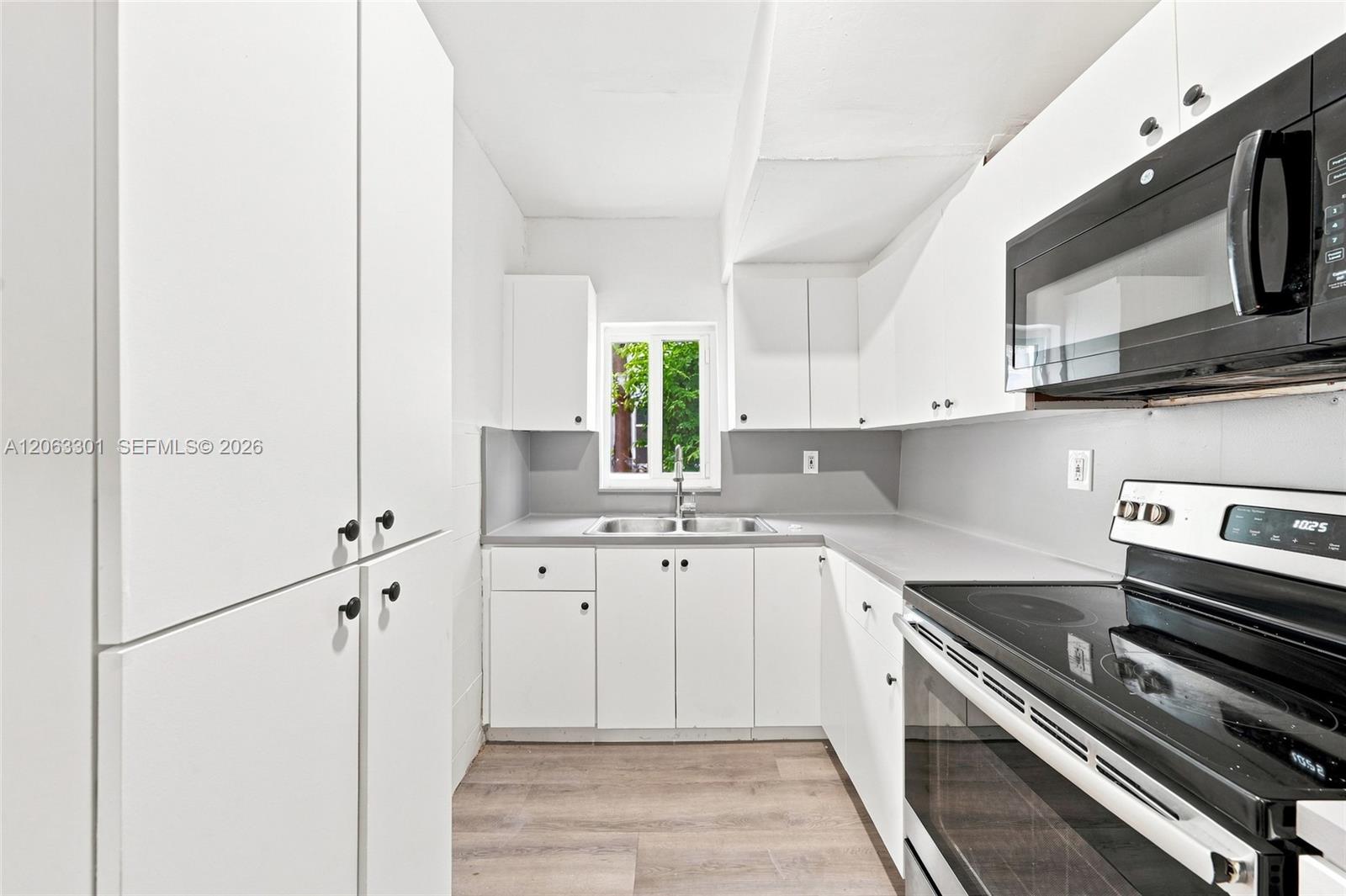 128 Nw 9th Avenue 1 Property Photo 12