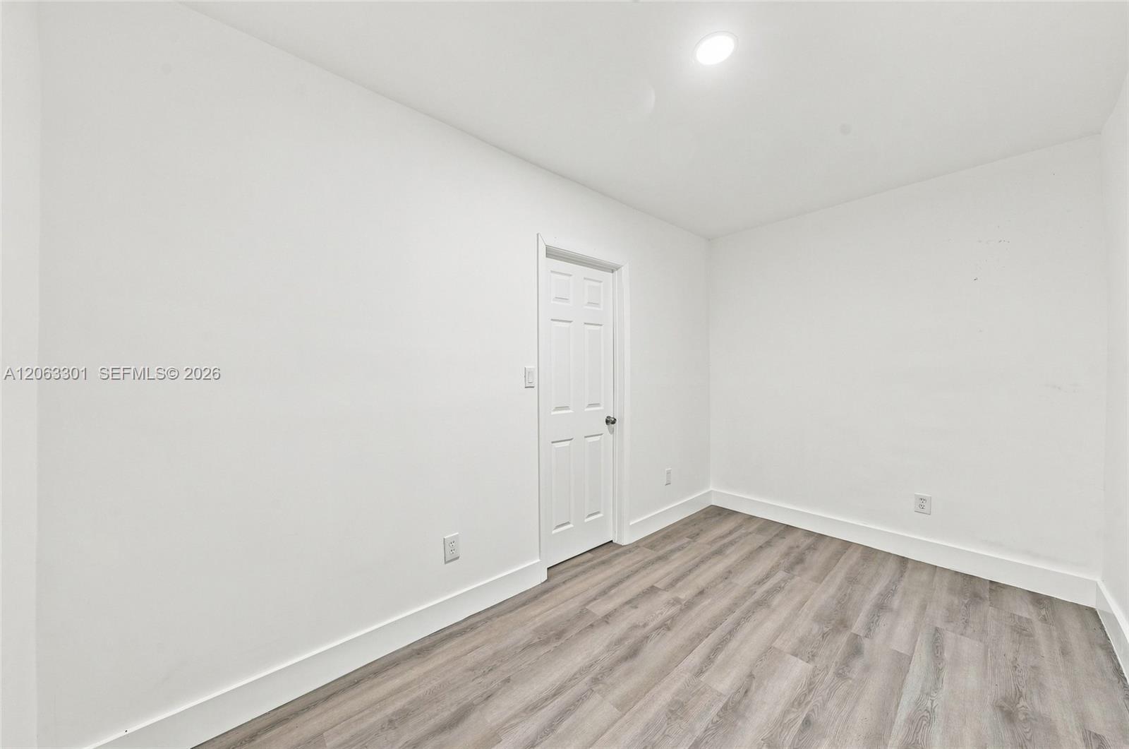 128 Nw 9th Avenue 1 Property Photo 18