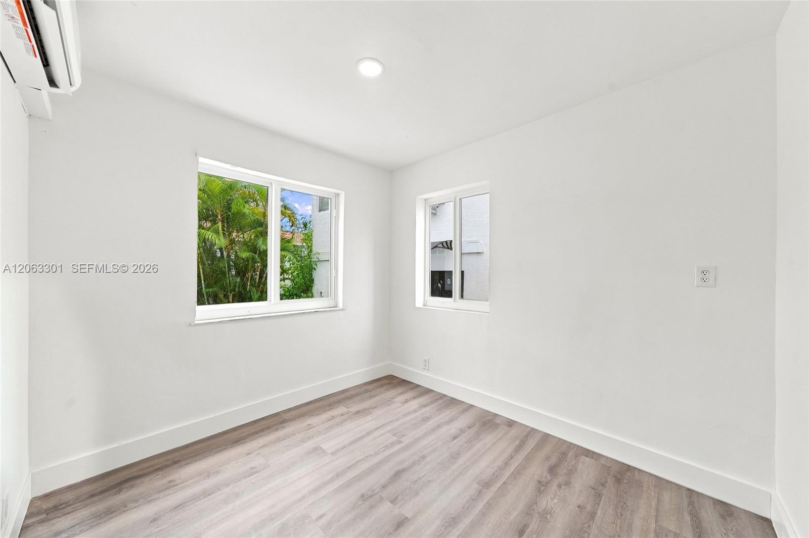 128 Nw 9th Avenue 1 Property Photo 19