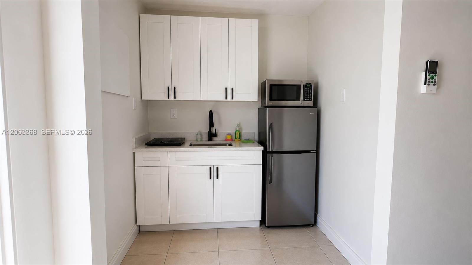 A12063368 Property Photo 2