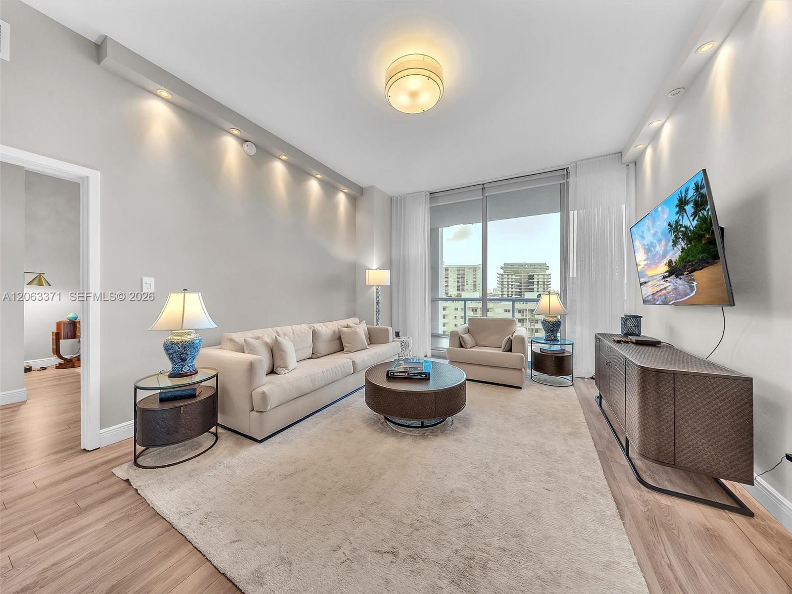 A12063371 Property Photo 11