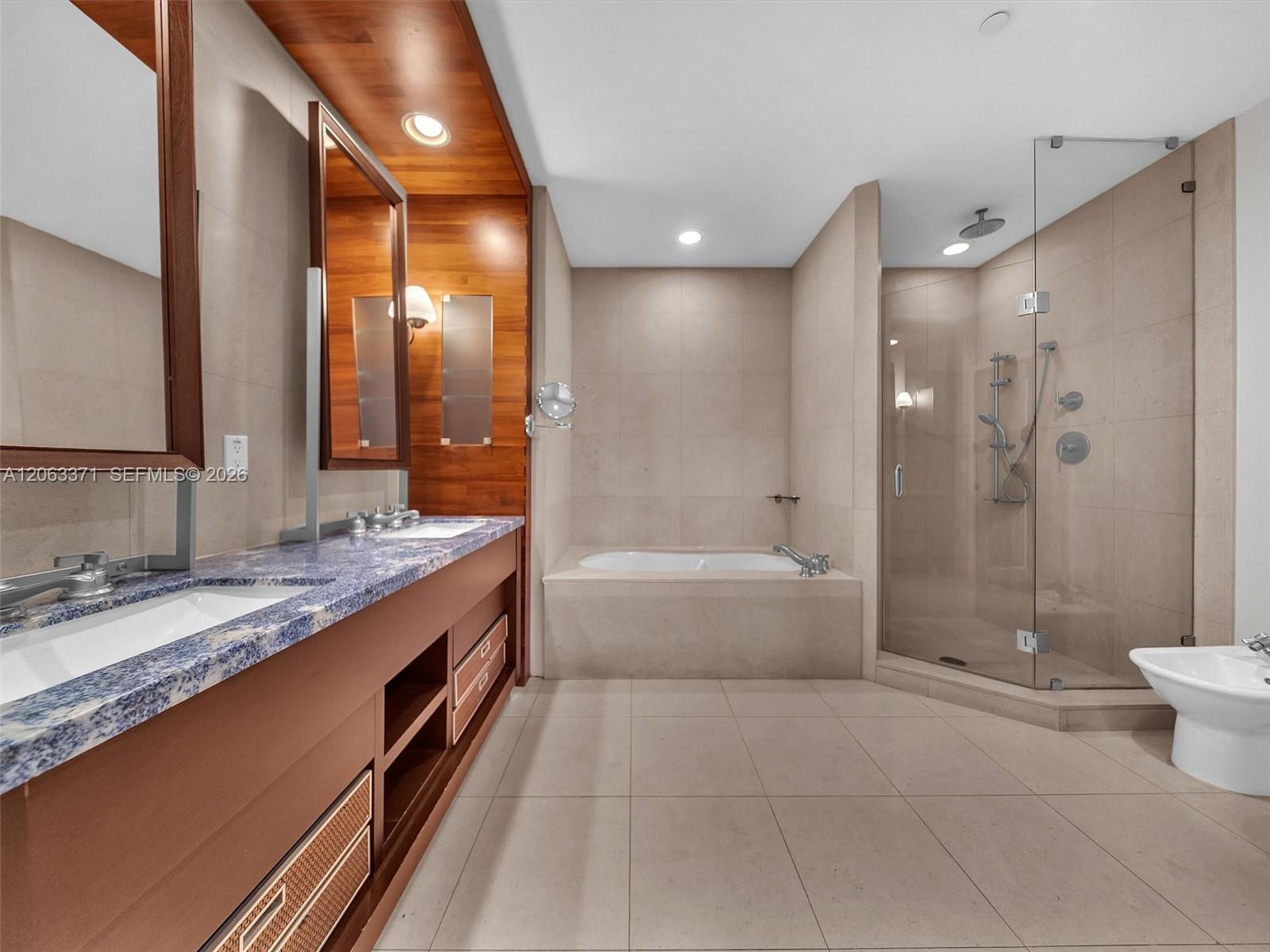 A12063371 Property Photo 21