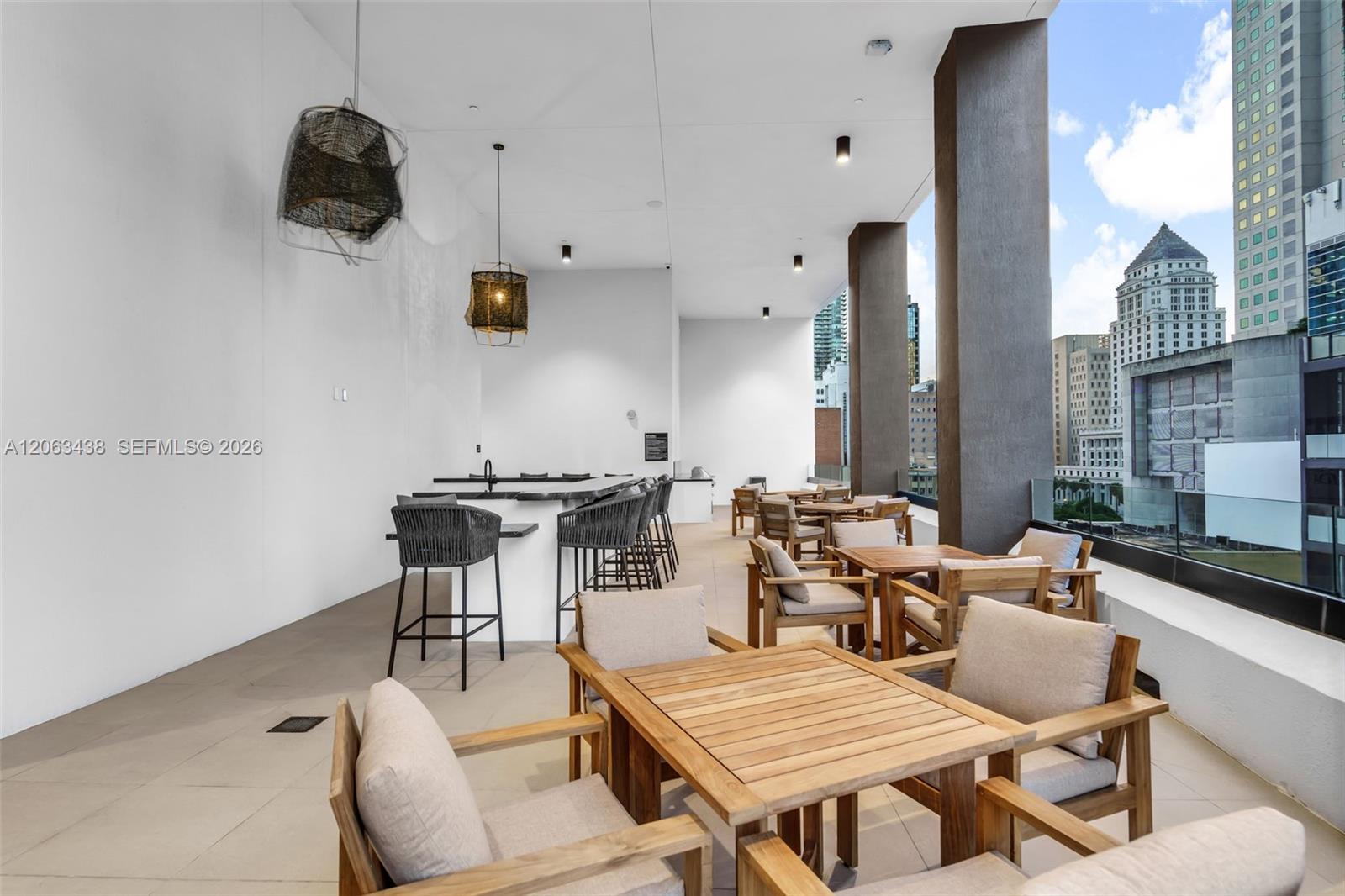 225 N Miami Avenue Ph-3712 Property Photo 28