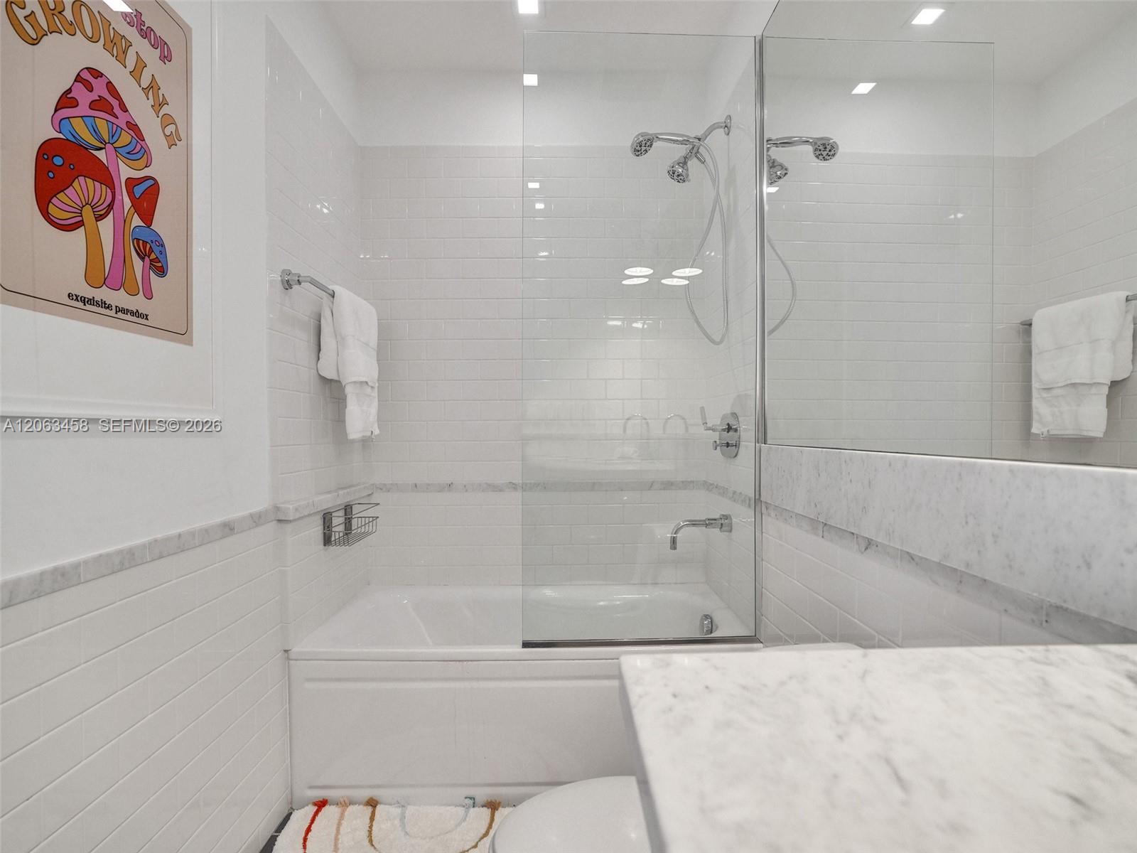6103 Aqua Avenue 107 Property Photo 19