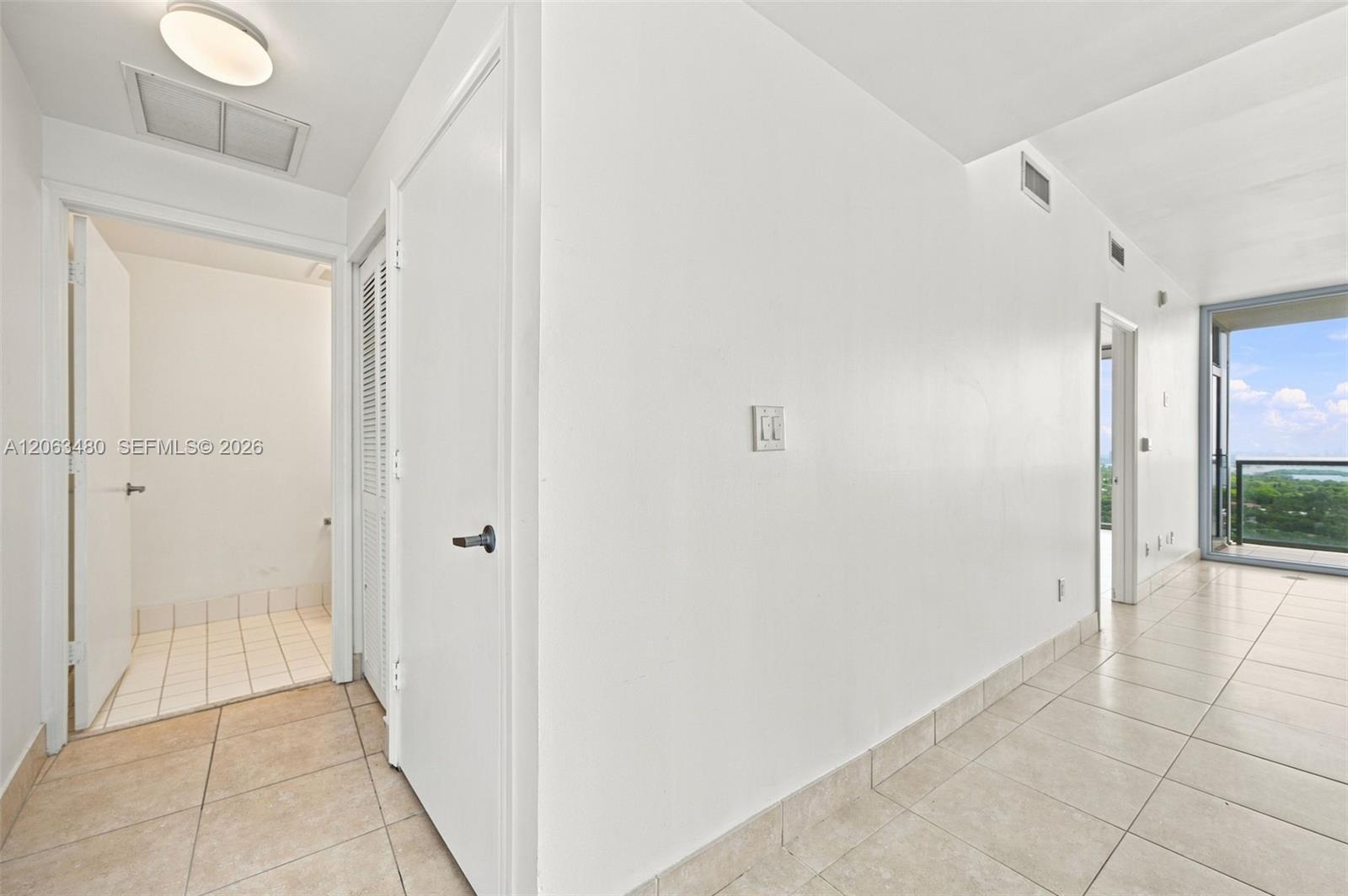 601 Ne 36th Street 2308 Property Photo 13