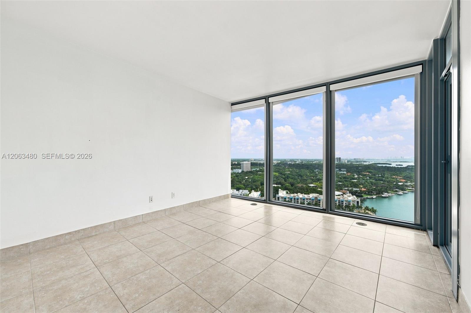 601 Ne 36th Street 2308 Property Photo 22