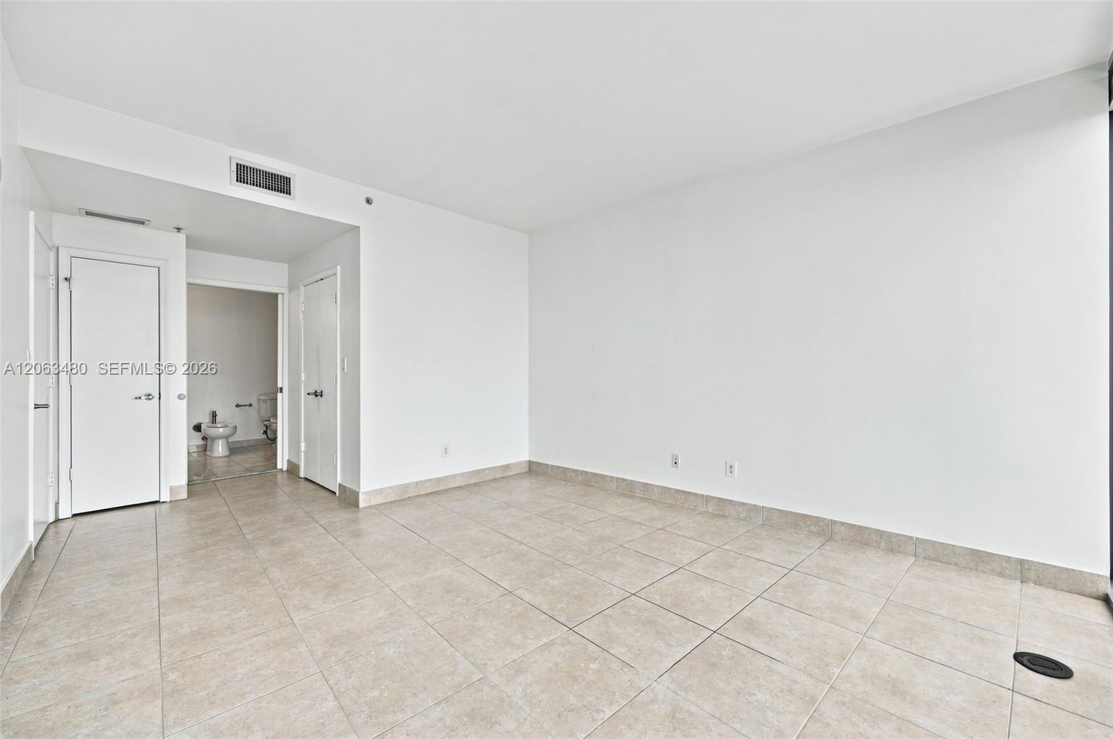 601 Ne 36th Street 2308 Property Photo 23
