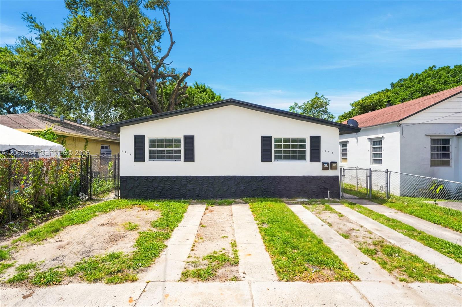 A12063484 Property Photo 14