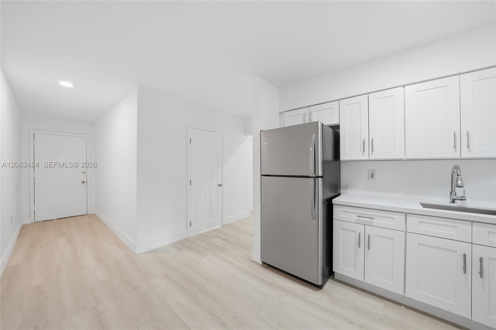 A12063484 Property Photo 19