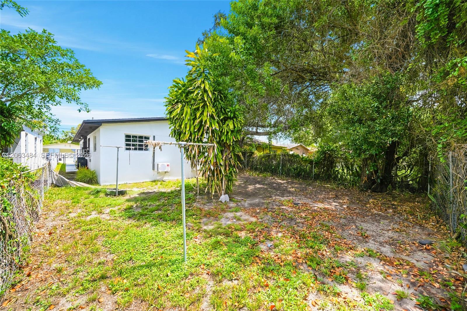 A12063484 Property Photo 31
