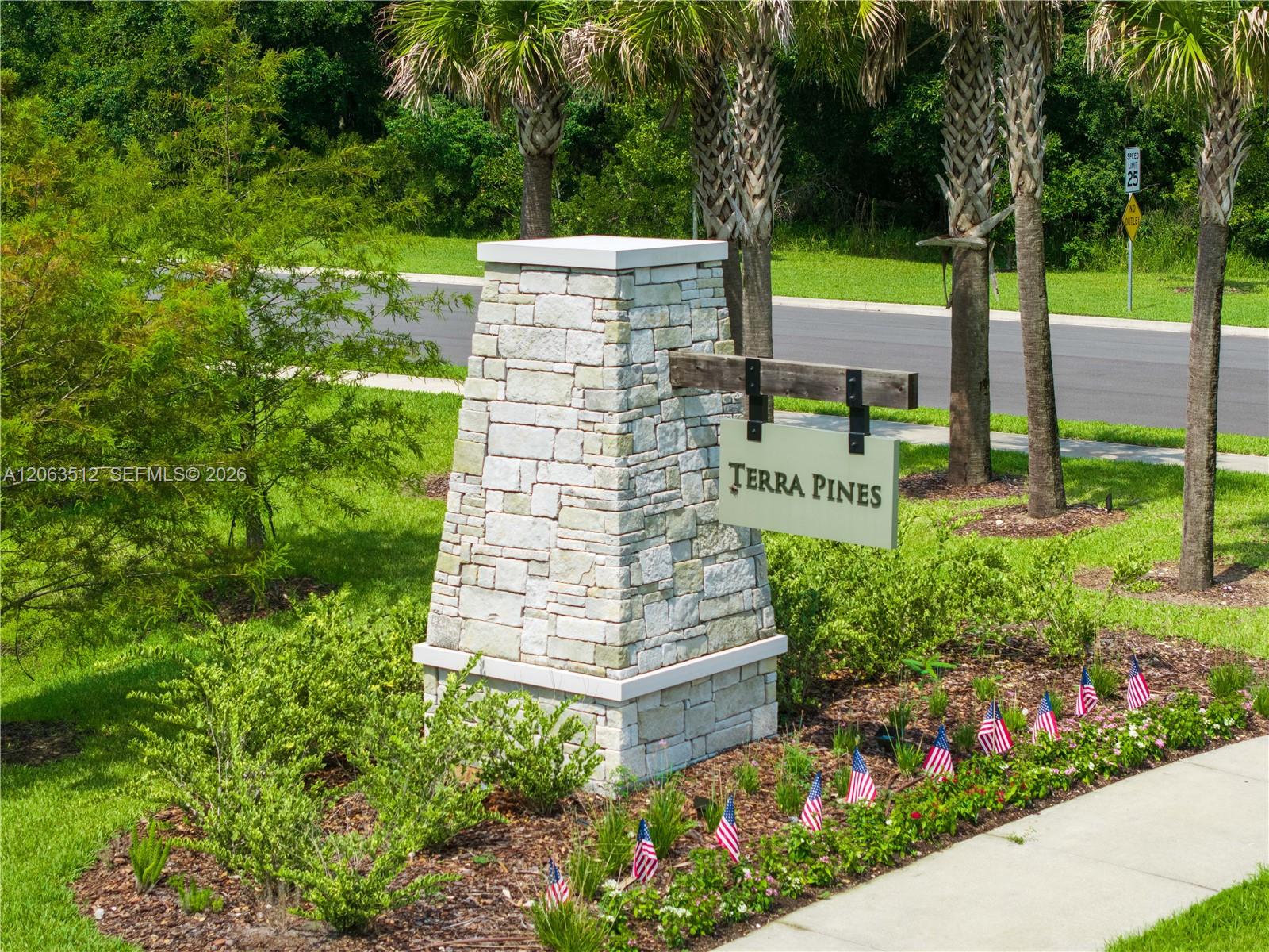 122 Terra Pines Boulevard Property Photo 2
