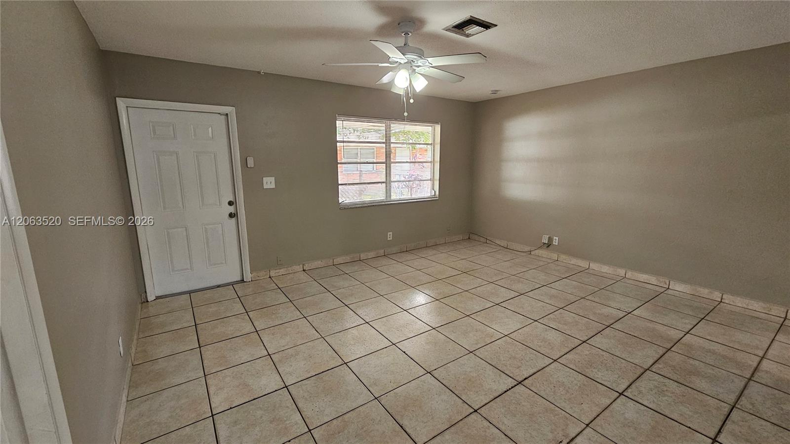 5030 Sw 26th Avenue 2 Property Photo 6