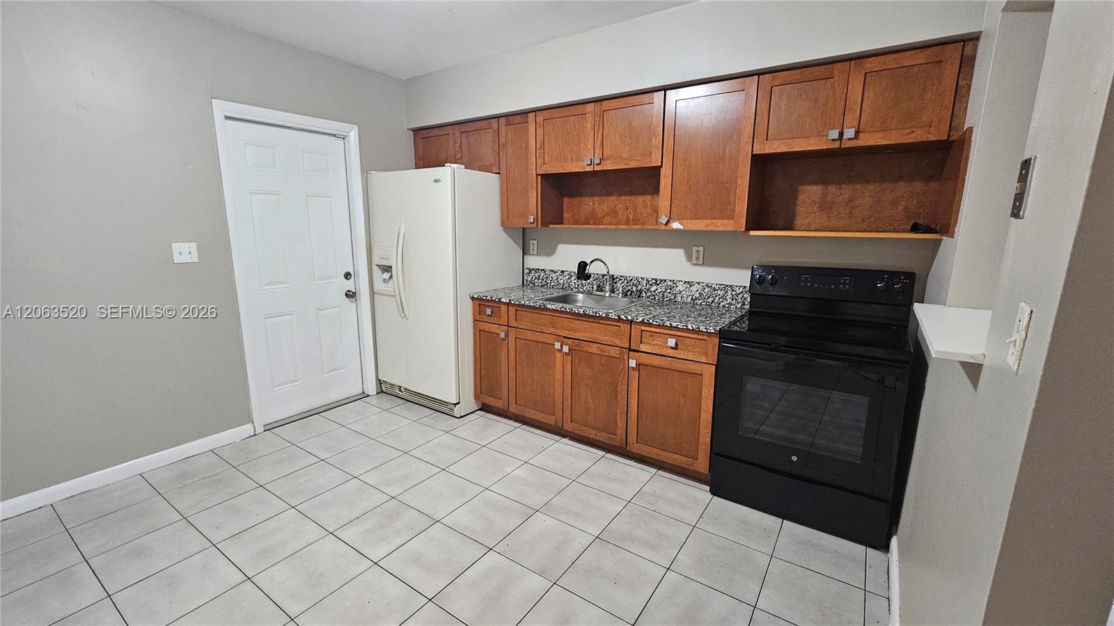 5030 Sw 26th Avenue 2 Property Photo 8