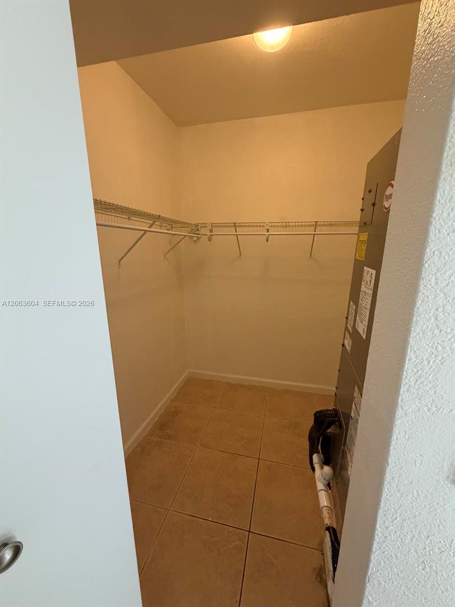 12890 Ne 8th Avenue 304 Property Photo 8