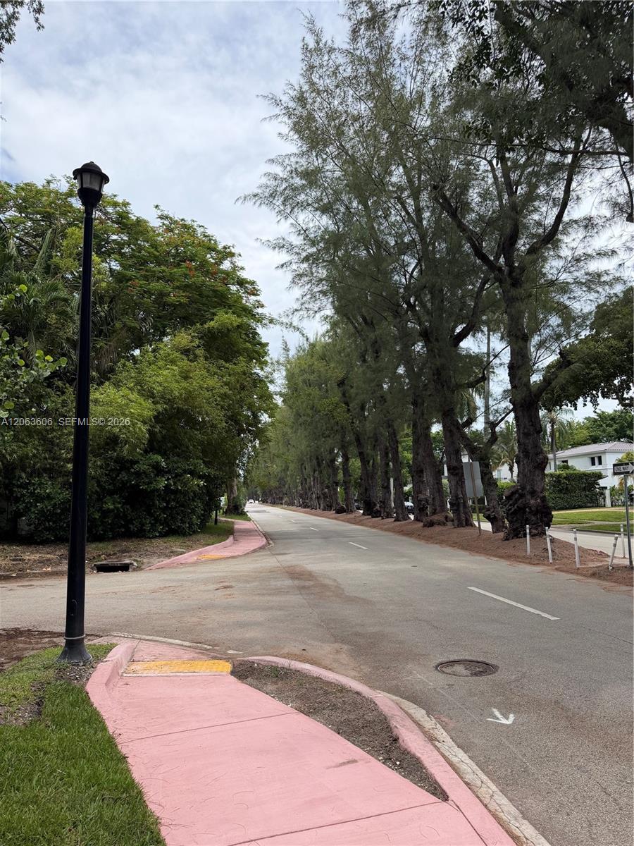 2880 Pine Tree Drive 10 Property Photo 14