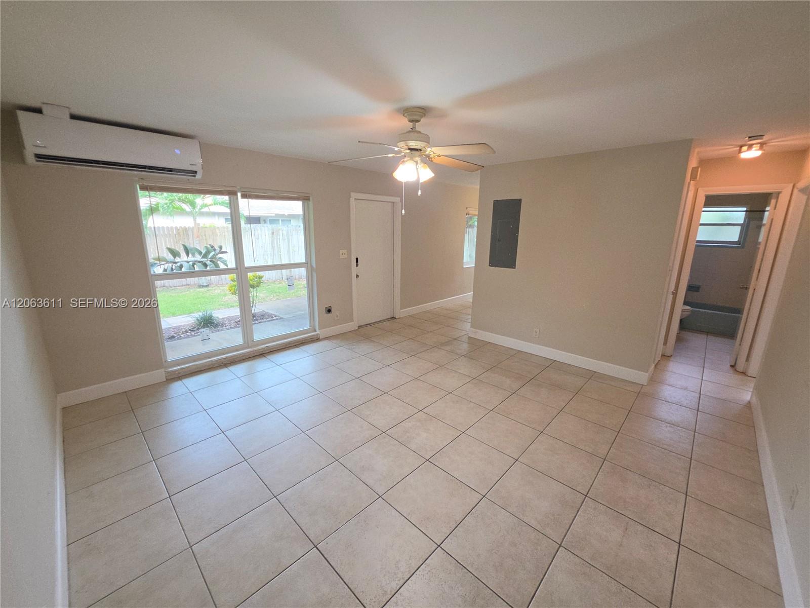 314 Sw 1st Street . Property Photo 2