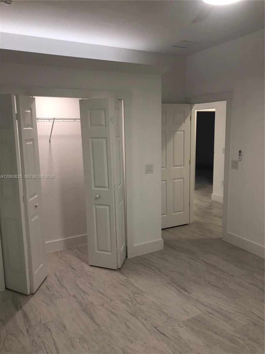 4568/4570 Golfview Boulevard Property Photo 24