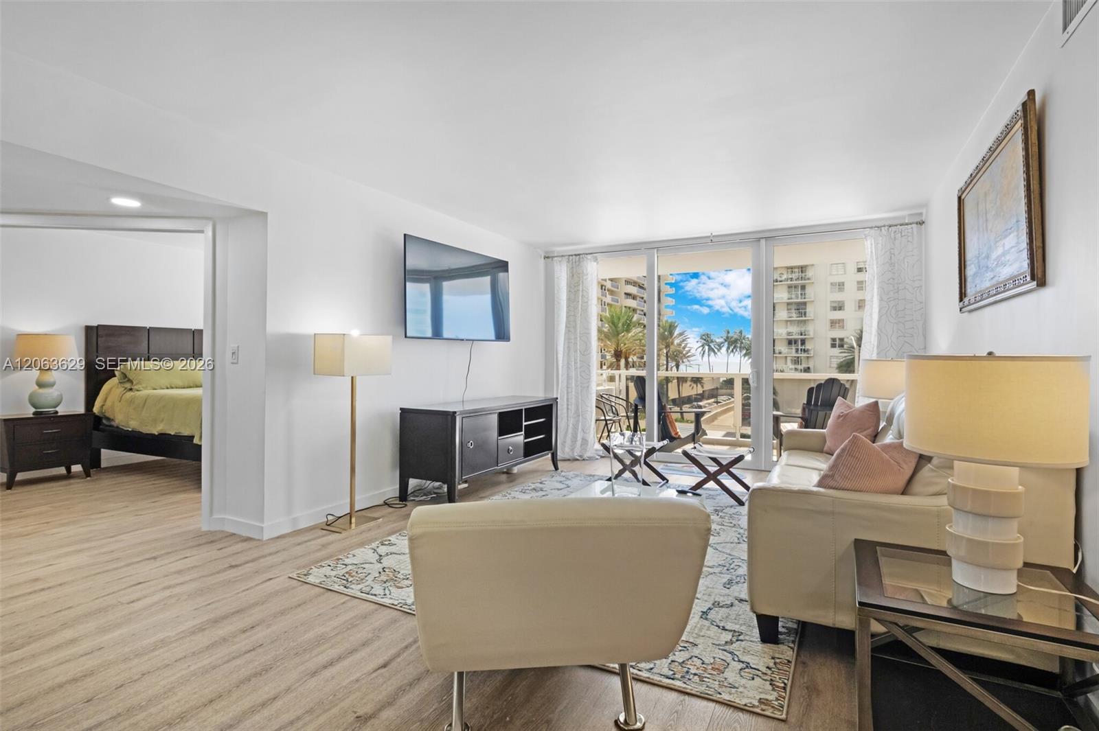 5700 Collins Avenue 4c Property Photo 1