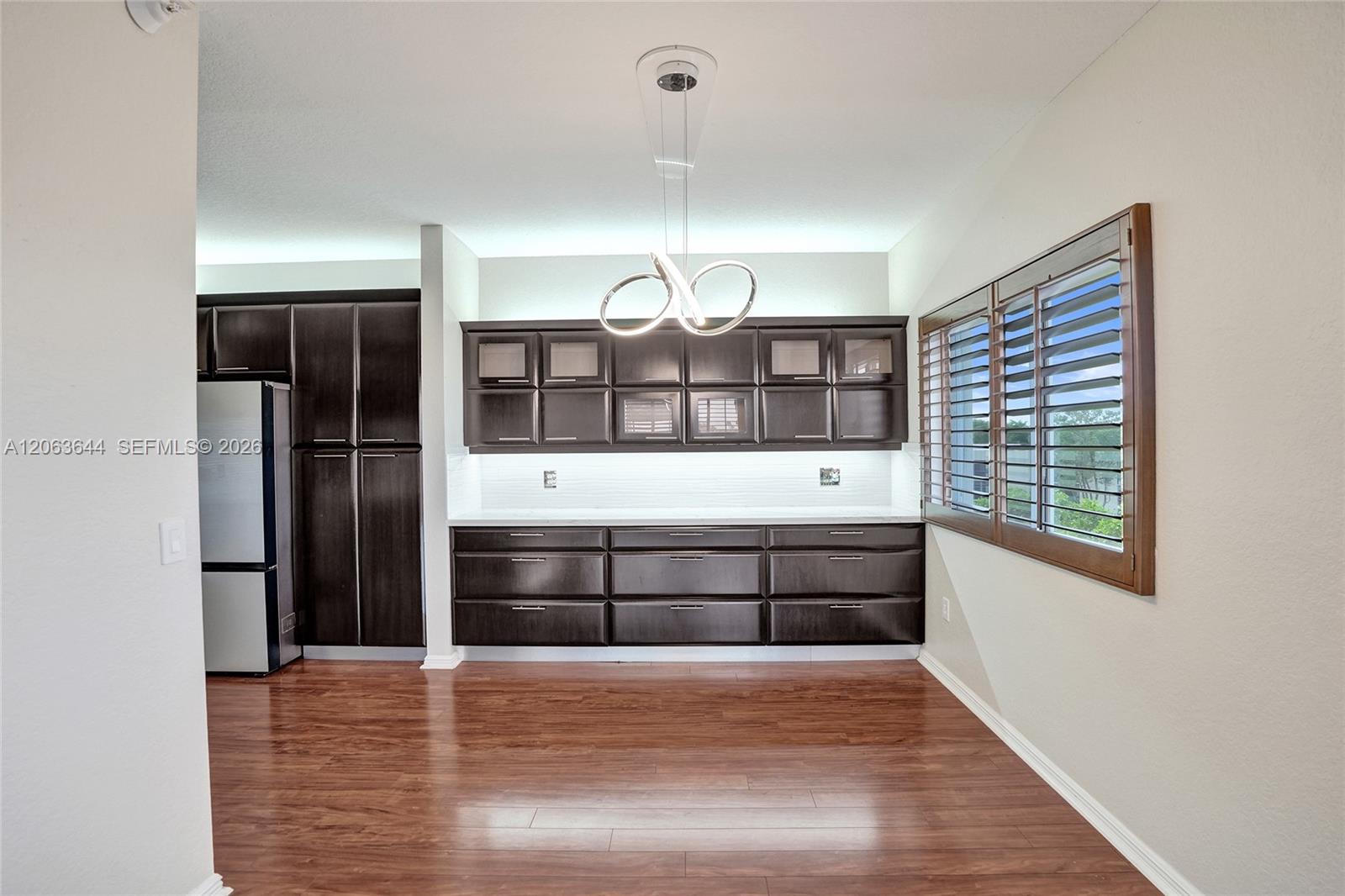 7611 Southampton Terrace 409 Property Photo 12