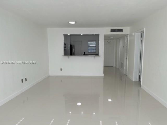 A12063656 Property Photo 4