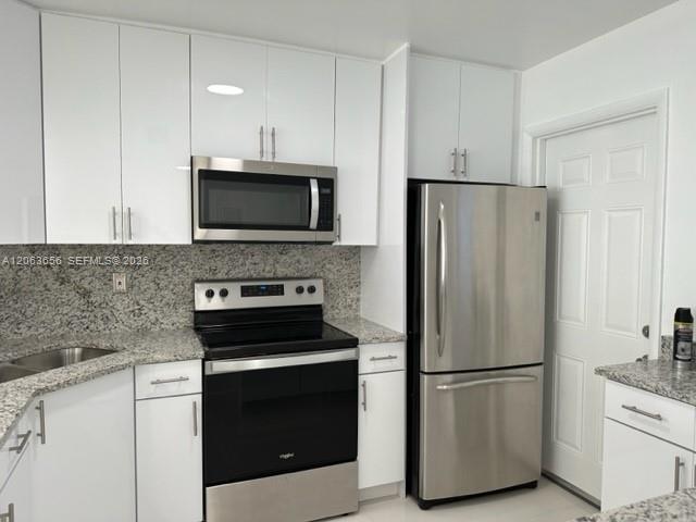 A12063656 Property Photo 5