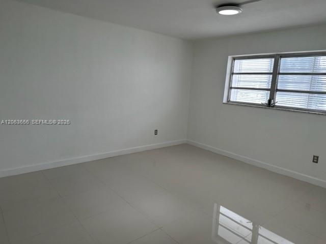 A12063656 Property Photo 7