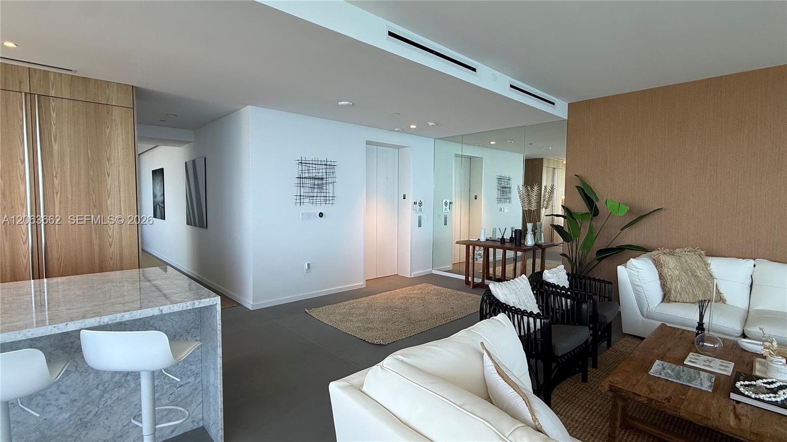 2000 S Ocean Drive 22b Property Photo 10