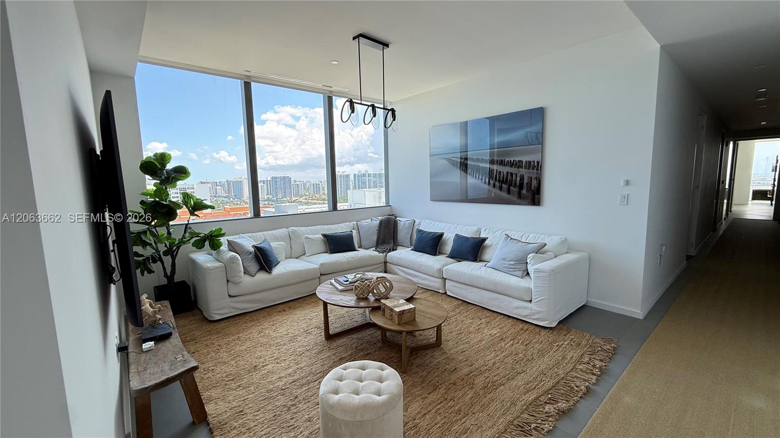 2000 S Ocean Drive 22b Property Photo 13