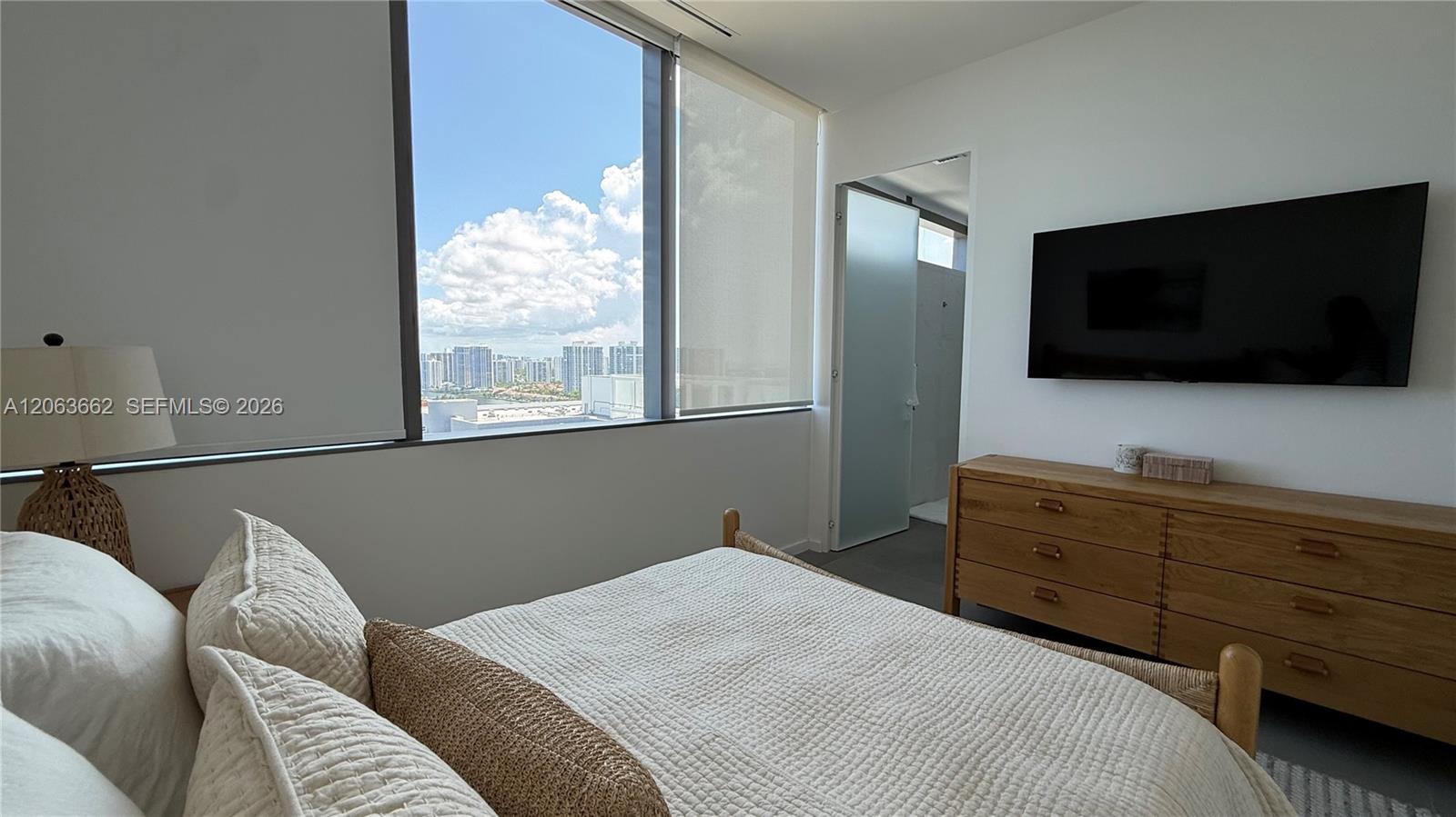 2000 S Ocean Drive 22b Property Photo 24