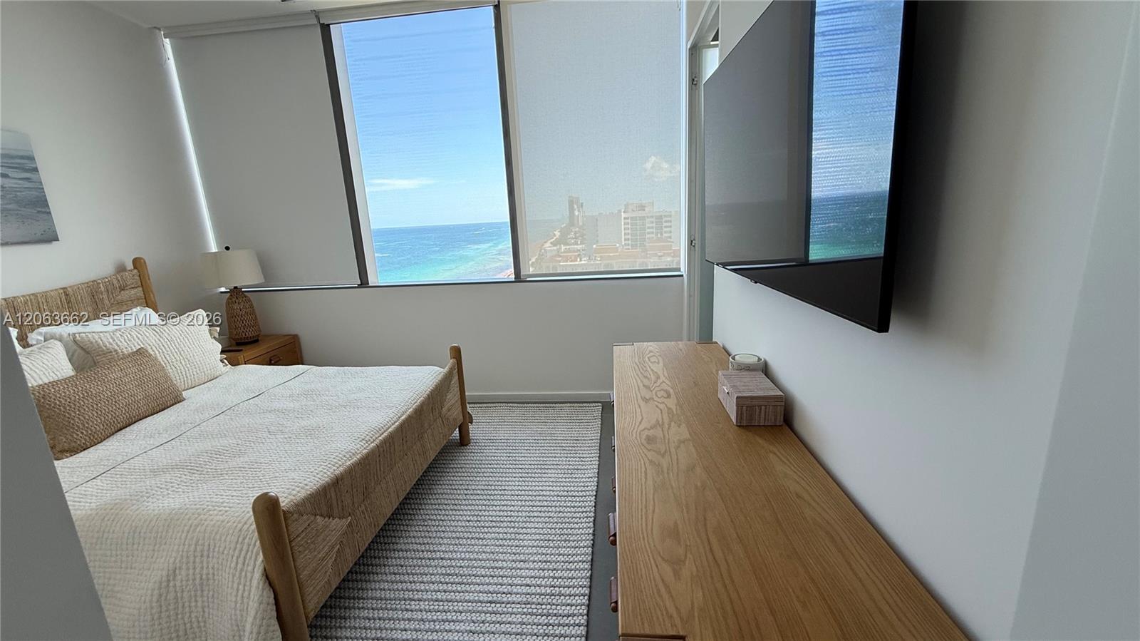 2000 S Ocean Drive 22b Property Photo 25
