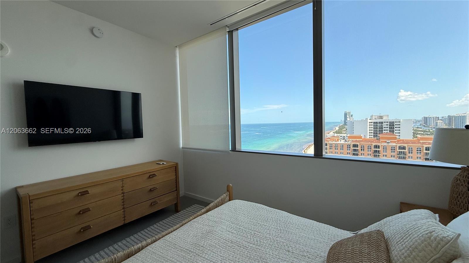 2000 S Ocean Drive 22b Property Photo 28
